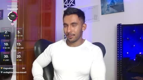 Snapshot of romanpearce_ chatting on April 2026 04:03:02 AM Roman online show from April 2026 04:03:02 AM