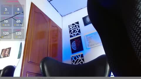 Snapshot of romanpearce_ chatting on May 2026 07:55:02 PM Roman online show from May 2026 07:55:02 PM