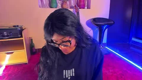 Snapshot of romantic_stargirl chatting on December 2024 01:02:01 AM Is A Belle online show from December 2024 01:02:01 AM