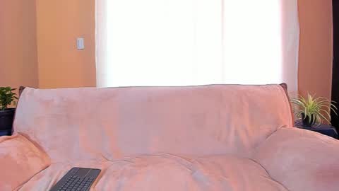 Snapshot of romantic_stargirl chatting on January 2025 12:11:02 PM Is A Belle online show from January 2025 12:11:02 PM