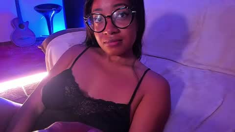 Snapshot of romantic_stargirl chatting on February 2025 12:41:02 AM Is A Belle online show from February 2025 12:41:02 AM