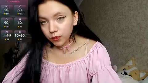 Anica online show from October 2025 01:33:02 PM