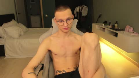 Romeo online show from February 2025 04:36:01 AM