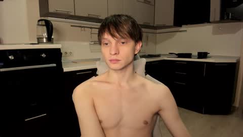 Romeo online show from October 2025 09:38:02 PM