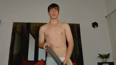 Romeo Ricci online show from May 2026 01:57:16 AM