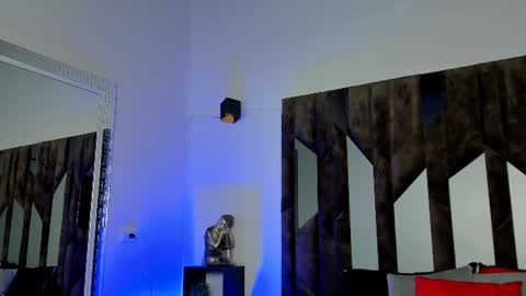 Romeo Ricci online show from July 2026 07:23:02 AM