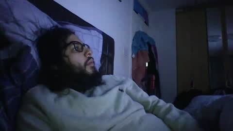 romeoisnotperfectbuthetries online show from December 2024 07:14:01 AM