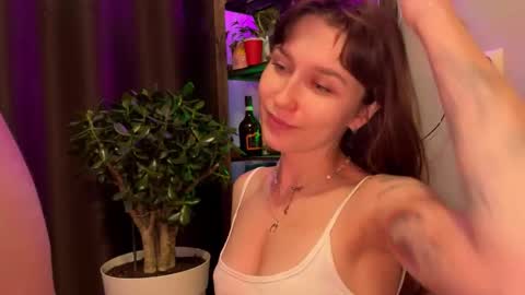 Romeo and Kate online show from October 2025 12:34:02 PM