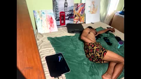 Snapshot of romeotyn chatting on February 2025 02:55:02 PM romeotyn online show from February 2025 02:55:02 PM