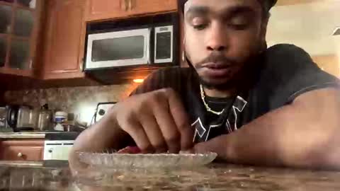 Snapshot of romeotyn chatting on February 2025 04:59:02 PM romeotyn online show from February 2025 04:59:02 PM