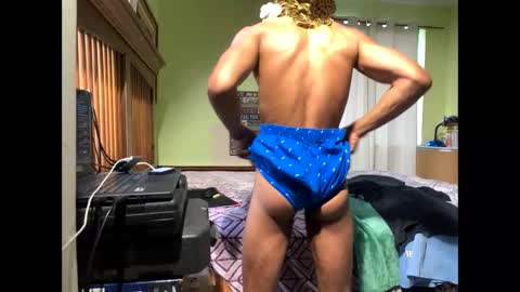 Snapshot of romeotyn chatting on February 2025 09:48:01 PM romeotyn online show from February 2025 09:48:01 PM