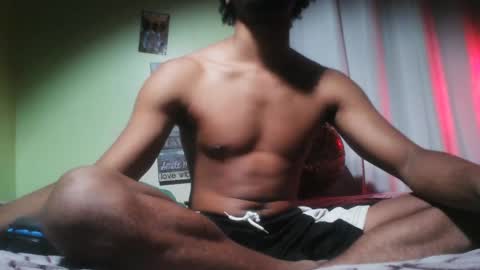 Snapshot of romeotyn chatting on September 2025 06:46:01 AM romeotyn online show from September 2025 06:46:01 AM