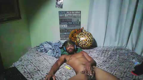 Snapshot of romeotyn chatting on September 2025 12:56:02 AM romeotyn online show from September 2025 12:56:02 AM