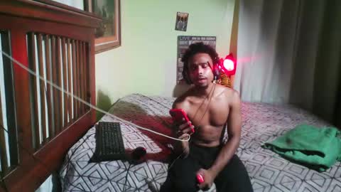 Snapshot of romeotyn chatting on October 2025 02:10:01 AM romeotyn online show from October 2025 02:10:01 AM