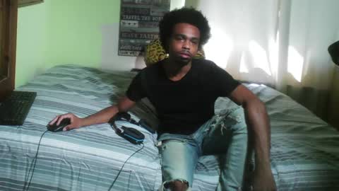 Snapshot of romeotyn chatting on October 2025 07:14:02 PM romeotyn online show from October 2025 07:14:02 PM