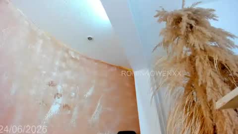 ROMINA OWEN online show from June 2026 07:46:01 PM