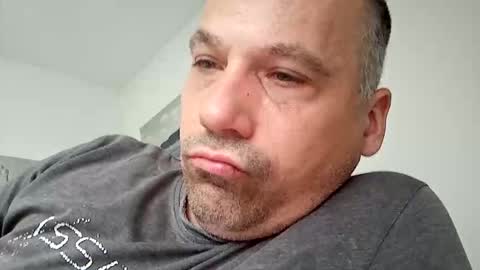 Snapshot of ron_butze chatting on June 2026 08:04:01 AM Ron Butze online show from June 2026 08:04:01 AM