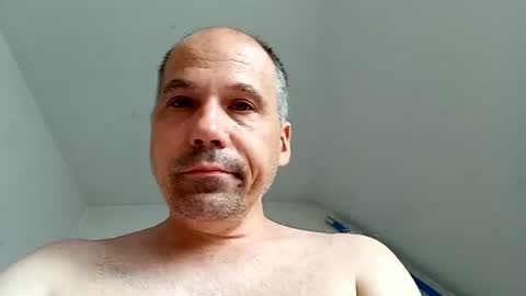 Snapshot of ron_butze chatting on June 2026 09:37:02 AM Ron Butze online show from June 2026 09:37:02 AM