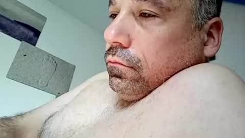 Snapshot of ron_butze chatting on July 2026 04:49:01 AM Ron Butze online show from July 2026 04:49:01 AM