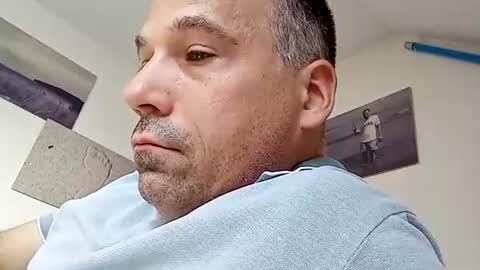 Snapshot of ron_butze chatting on July 2026 06:38:02 AM Ron Butze online show from July 2026 06:38:02 AM