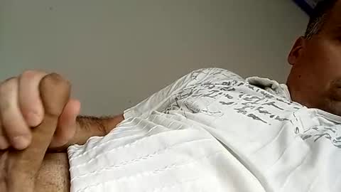 Snapshot of ron_butze chatting on July 2026 02:13:01 PM Ron Butze online show from July 2026 02:13:01 PM