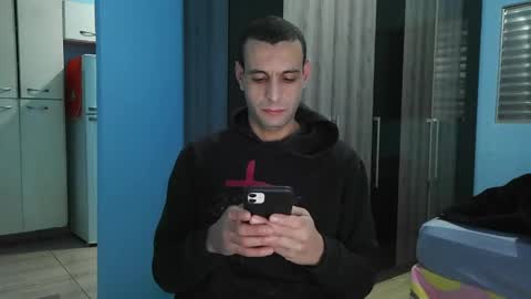 ronny online show from May 2026 10:18:02 PM