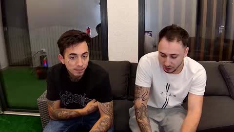 Snapshot of room4all chatting on October 2025 08:09:02 PM ionut online show from October 2025 08:09:02 PM