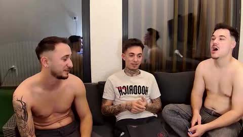 Snapshot of room4all chatting on February 2026 07:55:02 PM ionut online show from February 2026 07:55:02 PM