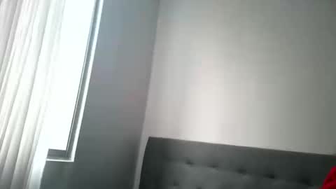 roosmery_ online show from April 2026 01:24:01 PM