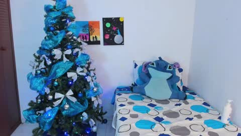    online show from December 2024 01:13:02 AM