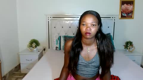 Snapshot of rorennah chatting on May 2026 05:40:01 PM Rorenah online show from May 2026 05:40:01 PM
