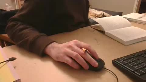 Snapshot of roridory_100 chatting on March 2026 07:10:02 PM roridory_100 online show from March 2026 07:10:02 PM