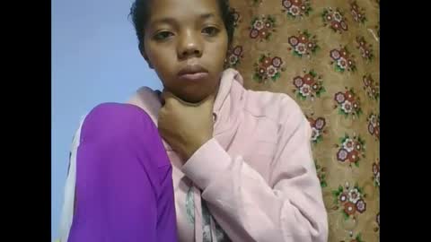 rosah225127 online show from May 2026 04:30:01 AM