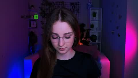Snapshot of rosalie_swan3 chatting on June 2026 07:07:01 PM Black Swan online show from June 2026 07:07:01 PM