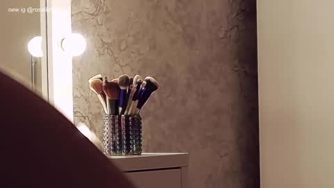 Snapshot of rosaliefetish chatting on February 2025 03:51:02 PM Rosalie online show from February 2025 03:51:02 PM