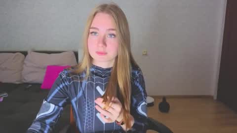 rosalina online show from October 2025 02:23:02 PM