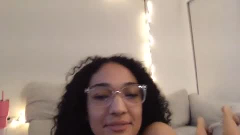 Rosalina online show from January 2025 08:32:02 AM