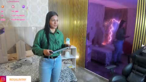 ROSALIN online show from September 2025 11:23:01 AM