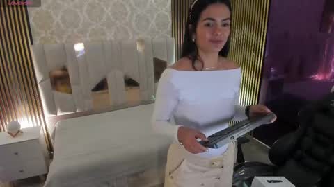 ROSALIN online show from October 2025 11:41:02 AM