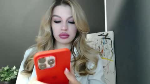Rosalina online show from April 2026 12:51:02 PM