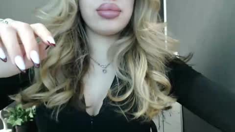 Rosalina online show from April 2026 01:09:02 PM