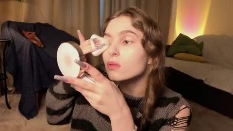 Snapshot of rosalvaulman chatting on April 2026 05:15:02 PM Kylie online show from April 2026 05:15:02 PM