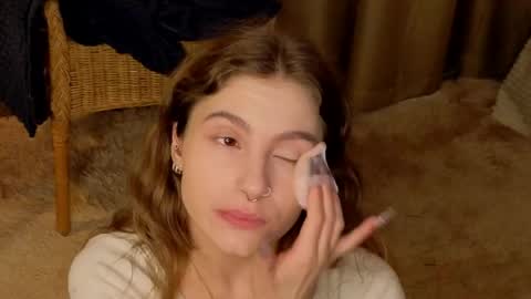 Snapshot of rosalvaulman chatting on May 2026 05:10:02 PM Kylie online show from May 2026 05:10:02 PM