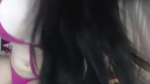 Snapshot of rosalynda_collen chatting on January 2025 06:15:01 PM daniela garcia online show from January 2025 06:15:01 PM