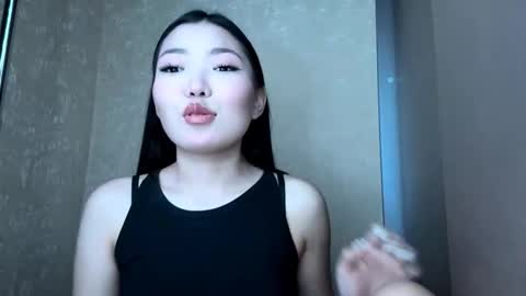 Snapshot of rosalynhandy chatting on February 2026 10:36:02 AM Kira online show from February 2026 10:36:02 AM