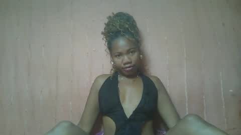 Snapshot of rose9794 chatting on June 2026 06:33:01 AM Rose9794 online show from June 2026 06:33:01 AM