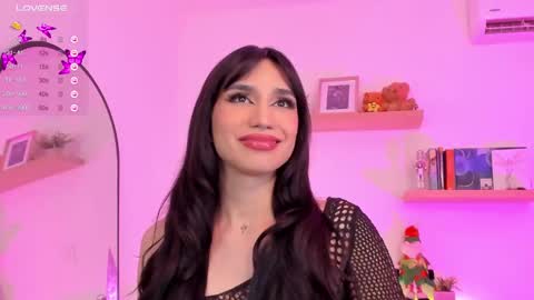 Snapshot of rose__saenz chatting on December 2024 01:05:01 AM Rose Saenz online show from December 2024 01:05:01 AM