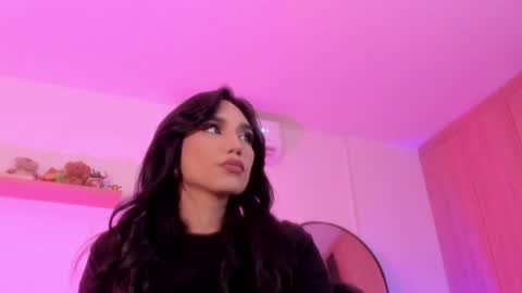 Snapshot of rose__saenz chatting on November 2025 06:37:02 PM Rose Saenz online show from November 2025 06:37:02 PM