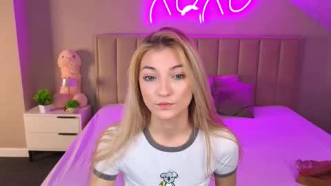 Kimberlly online show from January 2026 01:22:02 AM