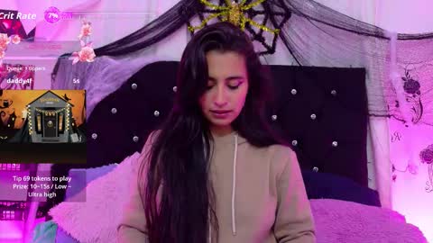 Snapshot of rose_smiley1 chatting on October 2025 04:14:01 AM Rose online show from October 2025 04:14:01 AM